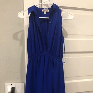 Boutique scalloped arms blue dress!